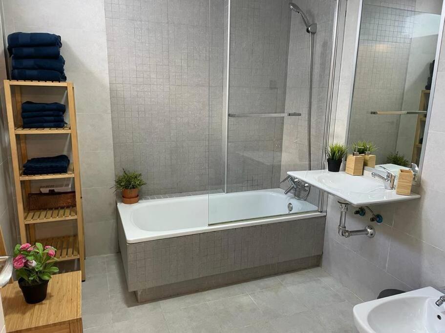 Bonito Apartamento Cerca Del Centro - Trinidad Μάλαγα Εξωτερικό φωτογραφία